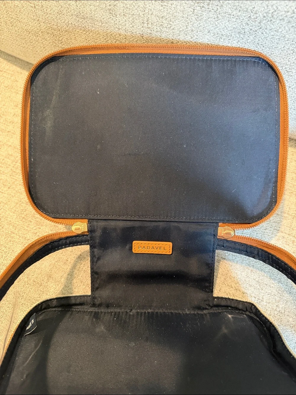 Paravel Travel See-through Toiletry Case-8.5”x5.5”x3.5”